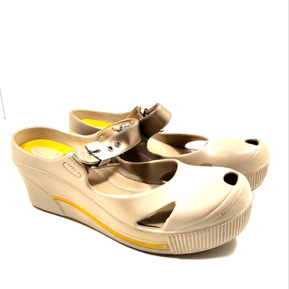 Dr. Scholl's - women's Size:8M